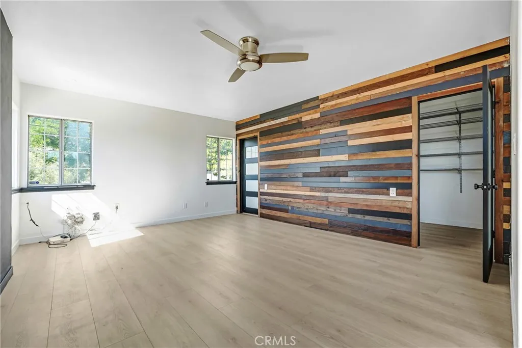 402 E 94th, Los Angeles, California 90003 home-pic-7